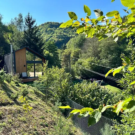 Chalet Lila Bee *