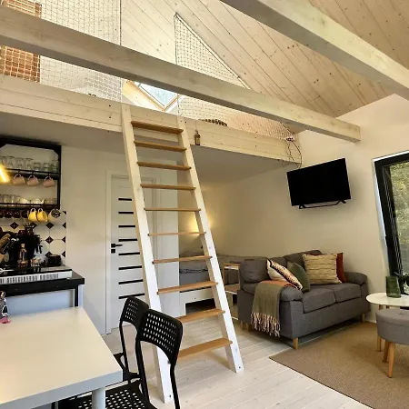 Chalet Lila Bee
