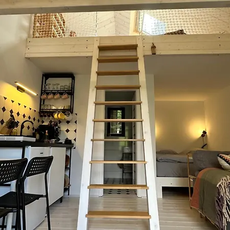 Chalet Lila Bee