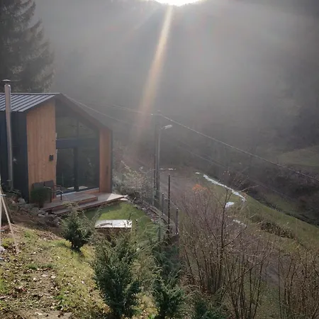 Chalet Lila Bee